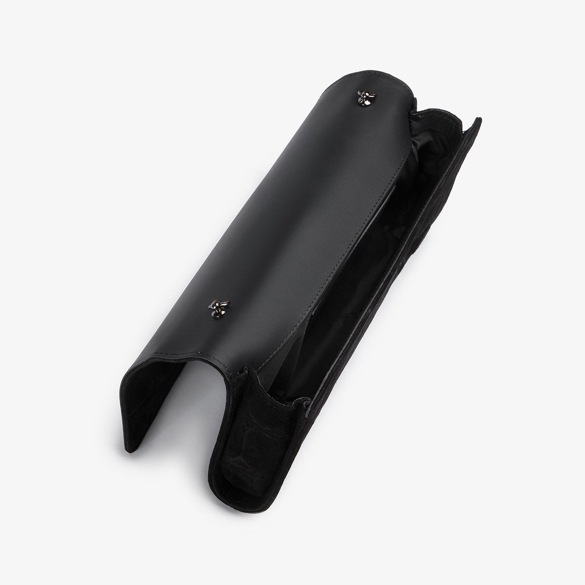 CLUTCH | LE SILLA 